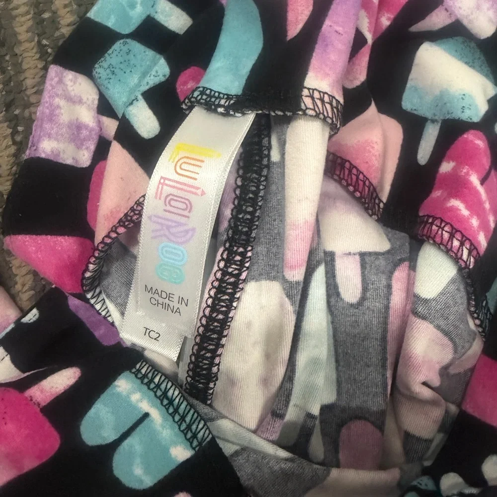 NWOT LuLaRoe Popsicle Print leggings Sz TC2 - Picture 3 of 3